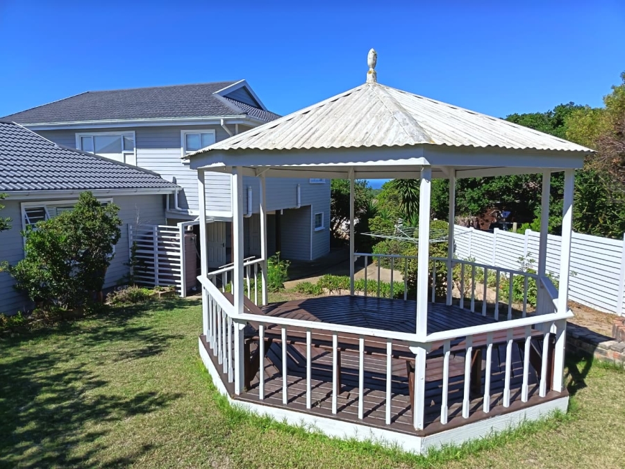 4 Bedroom Property for Sale in Bergsig Western Cape